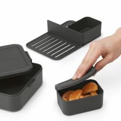 Brabantia Make & Take Bento Lunchbox - Large - Kunststof - Dark Grey 29 Brabantia Make & Take Bento Lunchbox - Large - Kunststof - Dark Grey -SolisVac Plus Shop 550x349 2