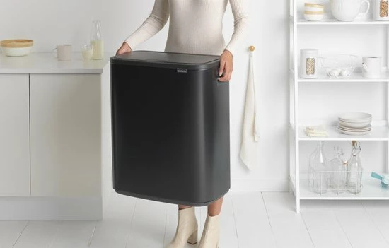 Brabantia Bo Touch Bin Prullenbak - 60 L - Matt Black 12 Brabantia Bo Touch Bin Prullenbak - 60 L - Matt Black - Afbeelding 12