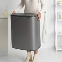 Brabantia Bo Touch Bin Prullenbak - 2 X 30 L - Platinum 24 Brabantia Bo Touch Bin Prullenbak - 2 X 30 L - Platinum -SolisVac Plus Shop 550x351 3
