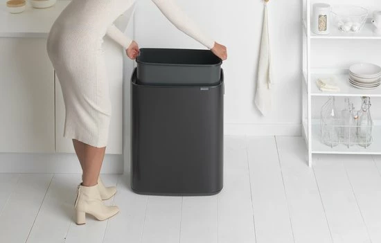 Brabantia Bo Touch Bin Prullenbak - 60 L - Matt Black 8 Brabantia Bo Touch Bin Prullenbak - 60 L - Matt Black - Afbeelding 8