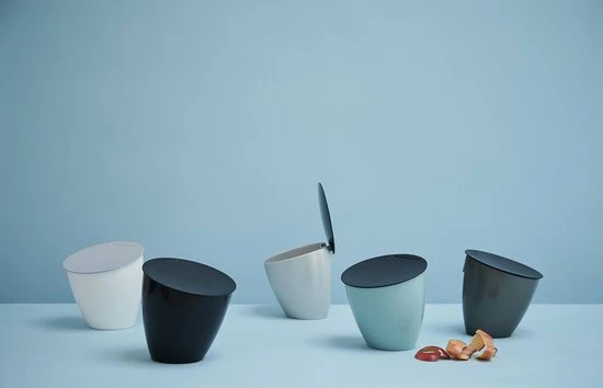 Mepal – Afvalbakje Calypso – Afvalbakje Voor Op Het Aanrecht - 2.2 Liter – Titanium – Grote Vulopening – Gemakkelijk Te Reinigen 7 Mepal – Afvalbakje Calypso – Afvalbakje Voor Op Het Aanrecht - 2.2 Liter – Titanium – Grote Vulopening – Gemakkelijk Te Reinigen - Afbeelding 7