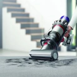 Dyson V10 Absolute - Steelstofzuiger 31 Dyson V10 Absolute - Steelstofzuiger -SolisVac Plus Shop 550x358 2
