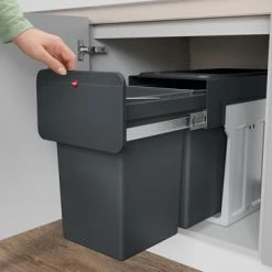 Hailo Tandem - Inbouw Prullenbak - 2x 14 Liter Inhoud - 25,1 X 40 X 49 Cm - Met 2 Compartimenten - Zwart 14 Hailo Tandem - Inbouw Prullenbak - 2x 14 Liter Inhoud - 25,1 X 40 X 49 Cm - Met 2 Compartimenten - Zwart -SolisVac Plus Shop 550x366 227