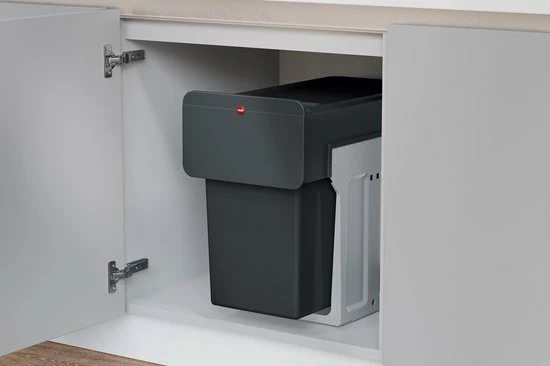 Hailo Tandem - Inbouw Prullenbak - 2x 14 Liter Inhoud - 25,1 X 40 X 49 Cm - Met 2 Compartimenten - Zwart 5 Hailo Tandem - Inbouw Prullenbak - 2x 14 Liter Inhoud - 25,1 X 40 X 49 Cm - Met 2 Compartimenten - Zwart - Afbeelding 5