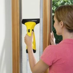 Kärcher Window Vac WV 2 Plus N Ruitenreiniger - 75 M²/h Tot 105 M²/h 31 Kärcher Window Vac WV 2 Plus N Ruitenreiniger - 75 M²/h Tot 105 M²/h -SolisVac Plus Shop 550x366 95