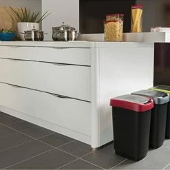 Rotho Twist Prullenbak- 50L - 60,2cm - Met Kanteldeksel - Zilver/Zwart 18 Rotho Twist Prullenbak- 50L - 60,2cm - Met Kanteldeksel - Zilver/Zwart -SolisVac Plus Shop 550x397 3