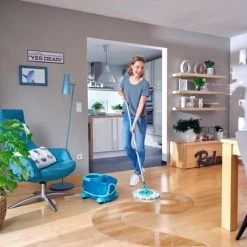 Leifheit Clean Twist Disc Mop Ergo - Dweil Set Compleet Systeem Met Wieltjes - 6 Liter -SolisVac Plus Shop 550x407 1