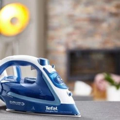 Tefal Easygliss Plus FV5735 - Stoomstrijkijzer -SolisVac Plus Shop 550x408 1