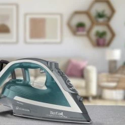 Tefal Ultragliss Plus FV6842 - Stoomstrijkijzer -SolisVac Plus Shop 550x408 3