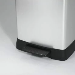 Curver Decobin Prullenbak - Rechthoekig - 50L - Metallic - Recycled Kunststof 35 Curver Decobin Prullenbak - Rechthoekig - 50L - Metallic - Recycled Kunststof -SolisVac Plus Shop 550x412 1