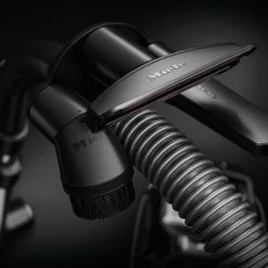 Miele Boost CX1 Cat & Dog PowerLine Obsidiaanzwart - Stofzuiger Zonder Zak -SolisVac Plus Shop 550x412 135