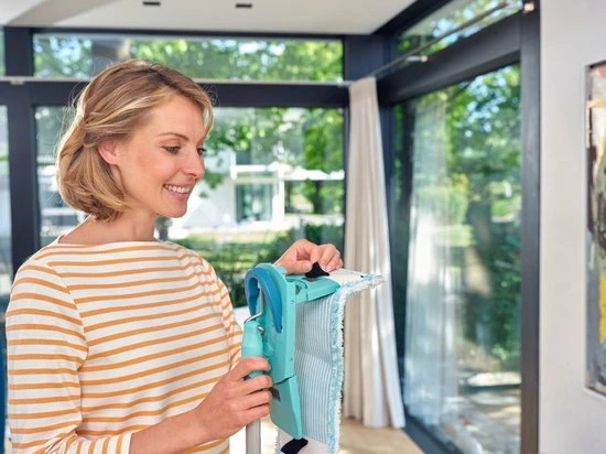 Leifheit Clean Twist M Vloerwisser Ergo Mobiel - Dweil Set Compleet Systeem Met Wieltjes - 33 Cm - 6 Liter 14 Leifheit Clean Twist M Vloerwisser Ergo Mobiel - Dweil Set Compleet Systeem Met Wieltjes - 33 Cm - 6 Liter - Afbeelding 14