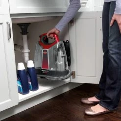 BISSELL SpotClean Proheat Vlekkenreiniger 29 BISSELL SpotClean Proheat Vlekkenreiniger -SolisVac Plus Shop 550x412 3