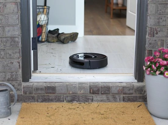 IRobot® Roomba® I7+ - Robotstofzuiger Met Slimme Navigatie - Automatische Vuilafvoer - I7558 9 IRobot® Roomba® I7+ - Robotstofzuiger Met Slimme Navigatie - Automatische Vuilafvoer - I7558 - Afbeelding 9