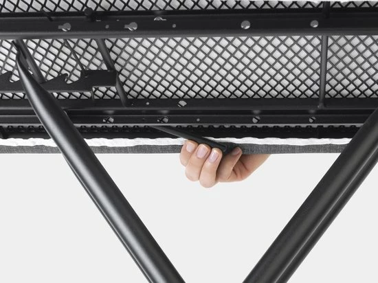 Brabantia Strijkplank B - Met Stoomunithouder - 124x38 Cm - Titan Oval 10 Brabantia Strijkplank B - Met Stoomunithouder - 124x38 Cm - Titan Oval - Afbeelding 10