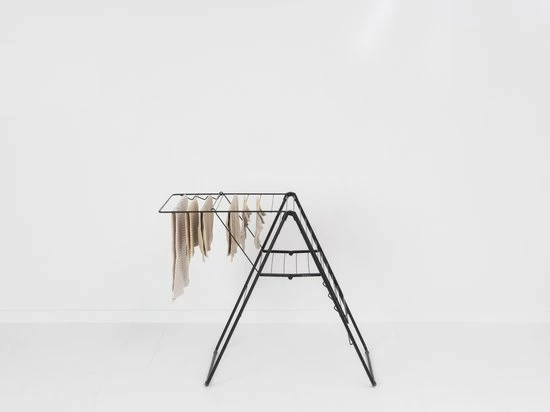 Brabantia HangOn Droogrek Inklapbaar - 20 Meter - Matt Black 9 Brabantia HangOn Droogrek Inklapbaar - 20 Meter - Matt Black - Afbeelding 9