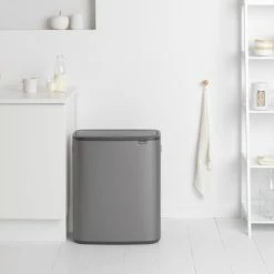 Brabantia Bo Touch Bin Prullenbak - 2 X 30 L - Platinum 30 Brabantia Bo Touch Bin Prullenbak - 2 X 30 L - Platinum -SolisVac Plus Shop 550x412 79