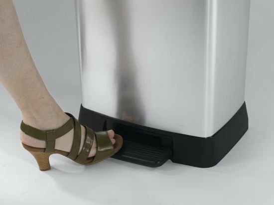 Curver Decobin Prullenbak - Rechthoekig - 50L - Metallic - Recycled Kunststof 5 Curver Decobin Prullenbak - Rechthoekig - 50L - Metallic - Recycled Kunststof - Afbeelding 5