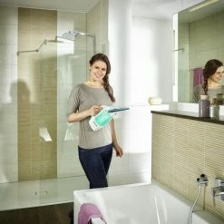 Leifheit Dry & Clean Ruitenreiniger Met Steel (43 Cm), Inwasser En Smalle Zuigmond (17 Cm) Click System 50 Leifheit Dry & Clean Ruitenreiniger Met Steel (43 Cm), Inwasser En Smalle Zuigmond (17 Cm) Click System -SolisVac Plus Shop 550x423 2