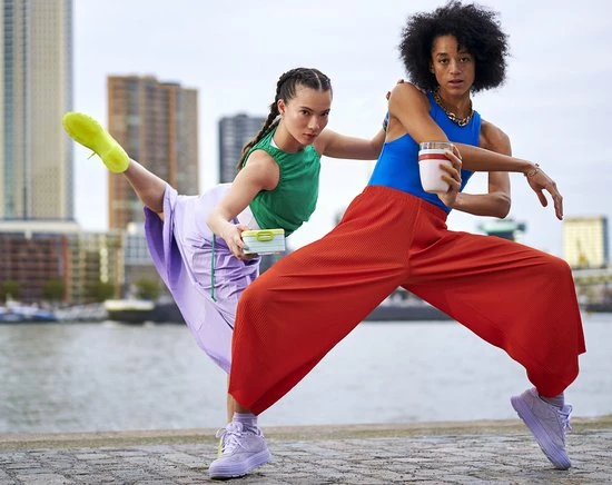 Mepal – Limited Edition Lunchpot Ellipse – Praktische Muesli Beker To Go – Strawberry Vibe – Geschikt Voor Vriezer, Magnetron En Vaatwasser - Onbeperkt Genieten 5 Mepal – Limited Edition Lunchpot Ellipse – Praktische Muesli Beker To Go – Strawberry Vibe – Geschikt Voor Vriezer, Magnetron En Vaatwasser - Onbeperkt Genieten - Afbeelding 5