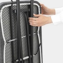 Brabantia Strijkplank C - Met Stoomunithouder - 124 X 45 Cm - Denim Black 14 Brabantia Strijkplank C - Met Stoomunithouder - 124 X 45 Cm - Denim Black -SolisVac Plus Shop 550x474