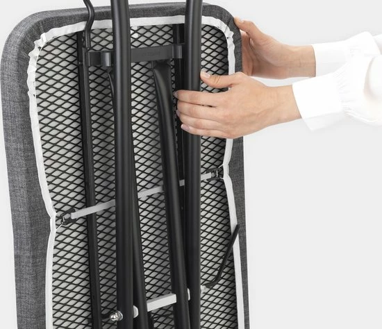 Brabantia Strijkplank C - Met Stoomunithouder - 124 X 45 Cm - Denim Black 5 Brabantia Strijkplank C - Met Stoomunithouder - 124 X 45 Cm - Denim Black - Afbeelding 5