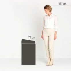 Brabantia Touch Bin Prullenbak - 60 L - Matt Black 11 Brabantia Touch Bin Prullenbak - 60 L - Matt Black -SolisVac Plus Shop 550x484 4