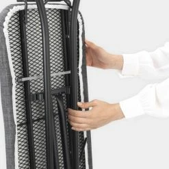 Brabantia Strijkplank B - Met Stoomunithouder - 124x38 Cm - Titan Oval 17 Brabantia Strijkplank B - Met Stoomunithouder - 124x38 Cm - Titan Oval -SolisVac Plus Shop 550x522 6