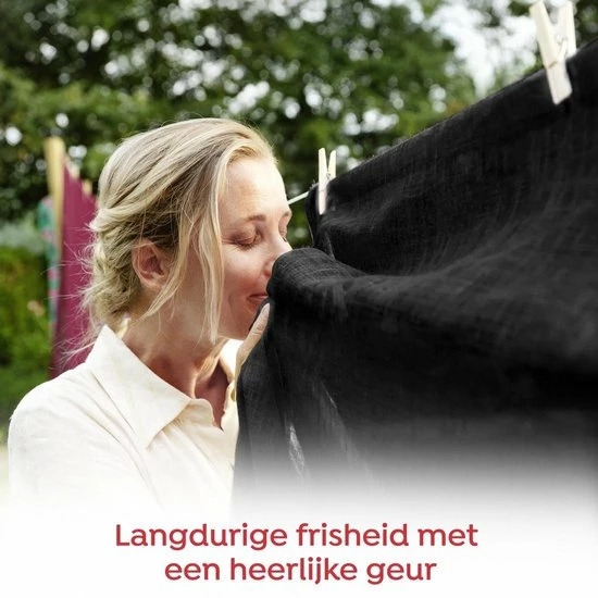 Robijn Black Velvet 3 In 1 Wascapsules - 40 Wasbeurten - Kwartaalbox 5 Robijn Black Velvet 3 In 1 Wascapsules - 40 Wasbeurten - Kwartaalbox - Afbeelding 5