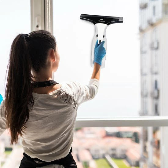 Motionflow Vacuüm Raamwisser - Elektrische Ruitenreiniger Met Inwasser - Oplaadbaar 8 Motionflow Vacuüm Raamwisser - Elektrische Ruitenreiniger Met Inwasser - Oplaadbaar - Afbeelding 8