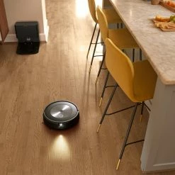 IRobot® Roomba® J7+ - Robotstofzuiger - Objectdetectie En Vermijding - Automatische Vuilafvoer - J7558 37 IRobot® Roomba® J7+ - Robotstofzuiger - Objectdetectie En Vermijding - Automatische Vuilafvoer - J7558 -SolisVac Plus Shop 550x550 1225