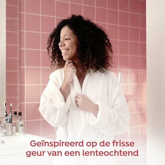 Robijn Klein & Krachtig Wit Floral Morning Vloeibaar Wasmiddel - 8 X 19 Wasbeurten - Voordeelverpakking 6 Robijn Klein & Krachtig Wit Floral Morning Vloeibaar Wasmiddel - 8 X 19 Wasbeurten - Voordeelverpakking - Afbeelding 6