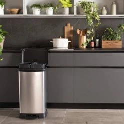 Curver Deco Bin Duo Prullenbak - Rechthoekig - 23L + 23L - Zilver Metallic 27 Curver Deco Bin Duo Prullenbak - Rechthoekig - 23L + 23L - Zilver Metallic -SolisVac Plus Shop 550x550 530