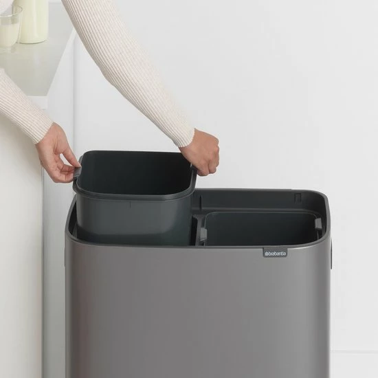 Brabantia Bo Touch Bin Prullenbak - 2 X 30 L - Platinum 15 Brabantia Bo Touch Bin Prullenbak - 2 X 30 L - Platinum - Afbeelding 15