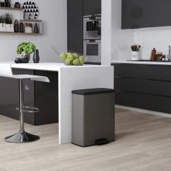 Curver Deco Bin Prullenbak - 65L - Rechthoekig - Cool Grey 15 Curver Deco Bin Prullenbak - 65L - Rechthoekig - Cool Grey -SolisVac Plus Shop 550x550 977