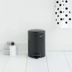 Brabantia NewIcon Prullenbak - 3 L - Matt Black 15 Brabantia NewIcon Prullenbak - 3 L - Matt Black -SolisVac Plus Shop 550x825 35
